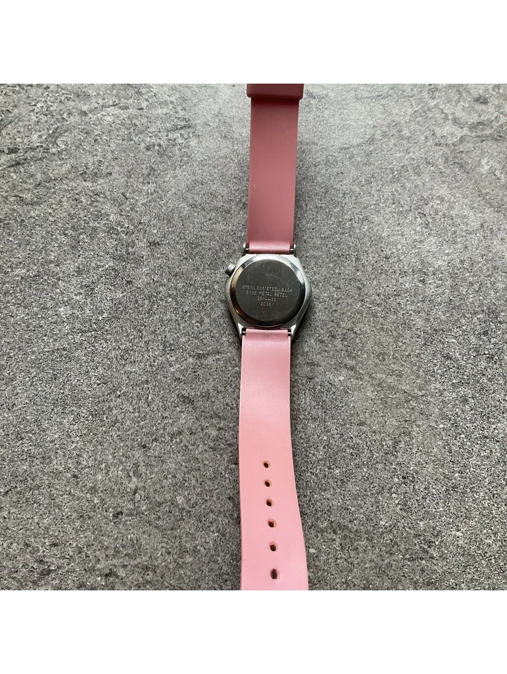 Vintage Armitron Women’s Watch 25/4433 29mm Silver Tone Case Pink Resin Band A9